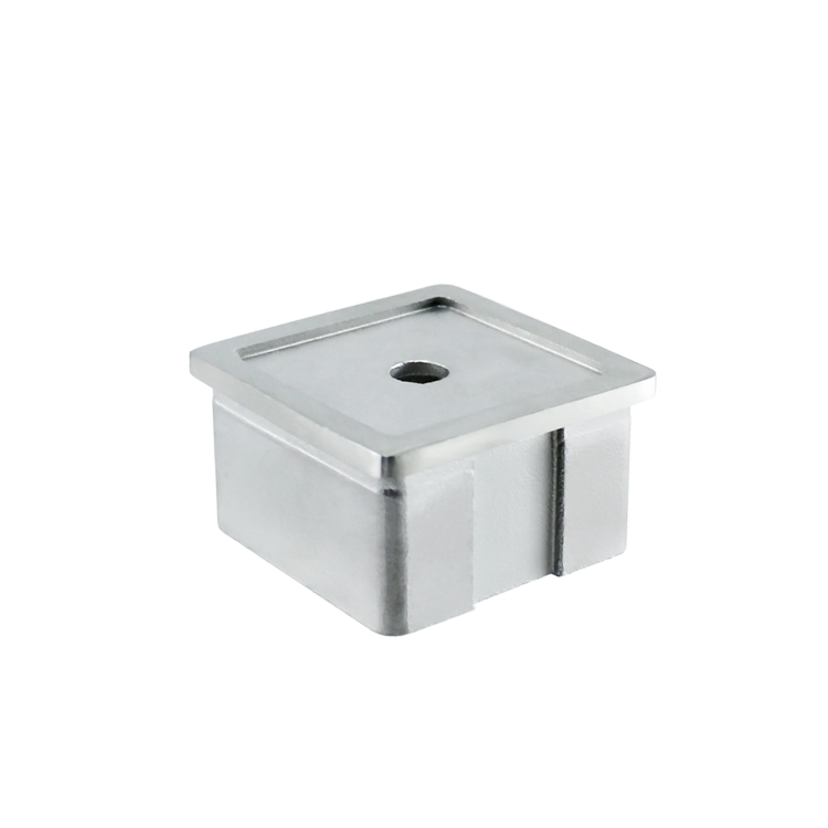 TAPA CUADRADA SUPERIOR CON INSERCIÓN DE SOPORTE.