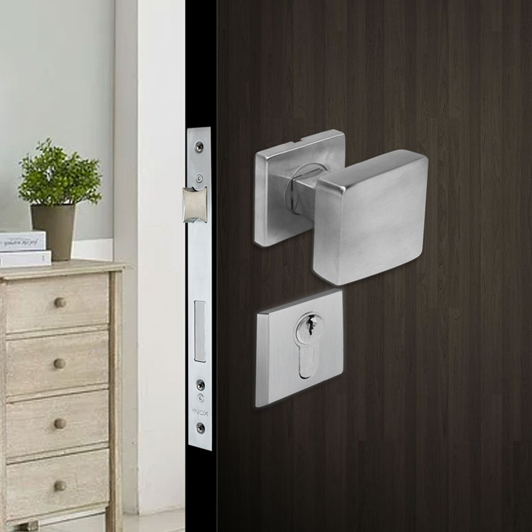 CERRADURA CUBE CMH154